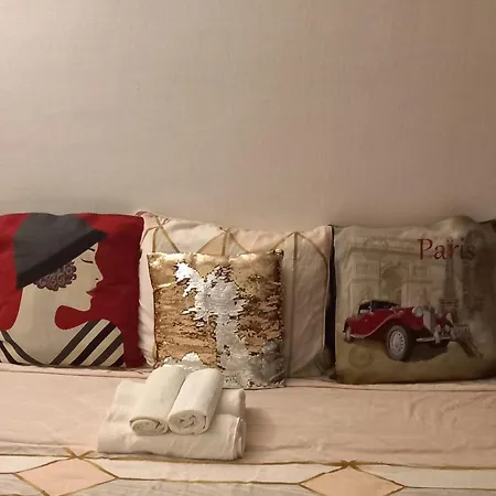 2 Arena - La Chapelle Homestay
